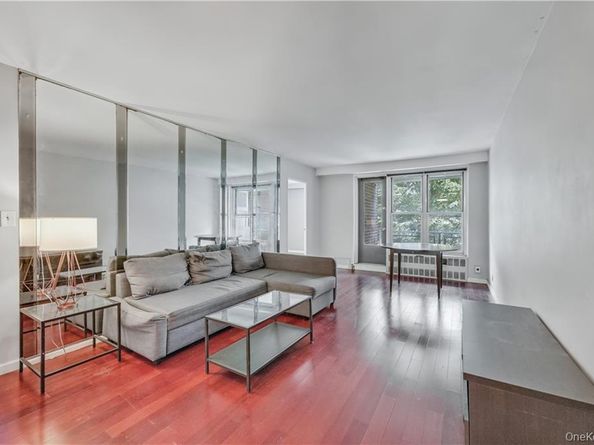 35-11 85th Street 3H, Jackson Heights NY 11372