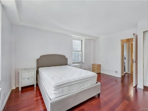 35-11 85th Street 3H, Jackson Heights NY 11372