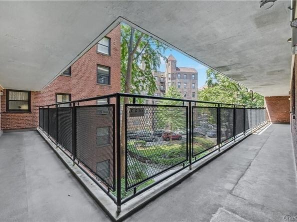 35-11 85th Street 3H, Jackson Heights NY 11372