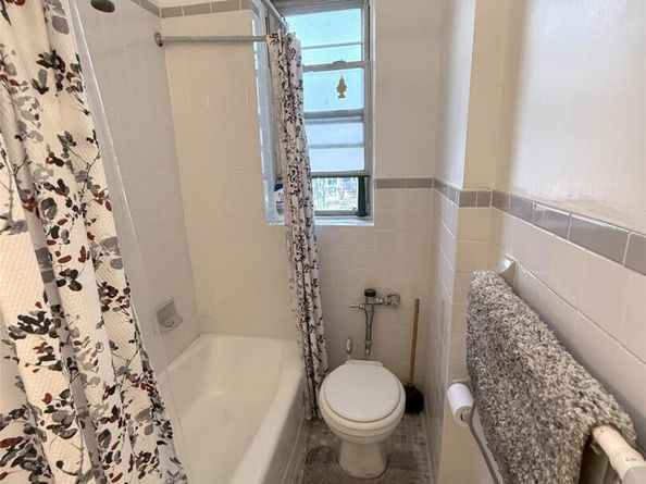 141-27 78th Road 1D, Kew Garden Hills NY 11367