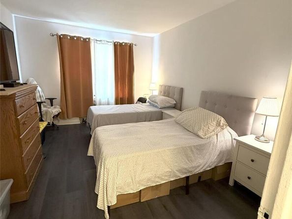 141-27 78th Road 1D, Kew Garden Hills NY 11367