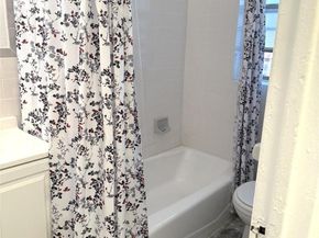 141-27 78th Road 1D, Kew Garden Hills NY 11367