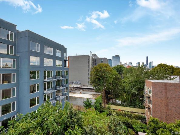 500 Grand Avenue 5B, Brooklyn NY 11238