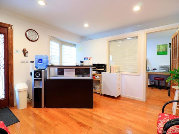 43-27 220th Street, Bayside NY 11361
