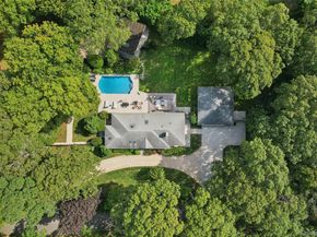 15 Osprey Avenue, East Quogue NY 11942