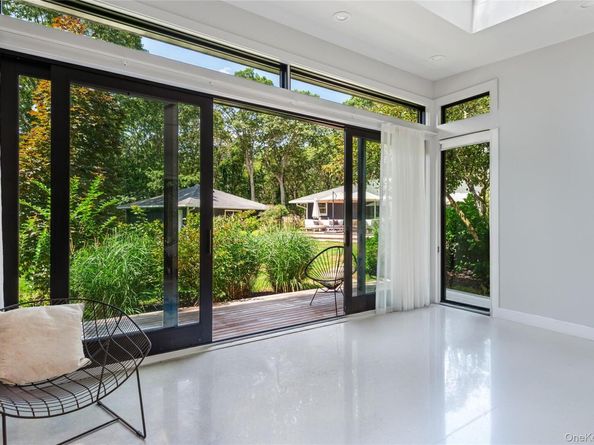 15 Osprey Avenue, East Quogue NY 11942