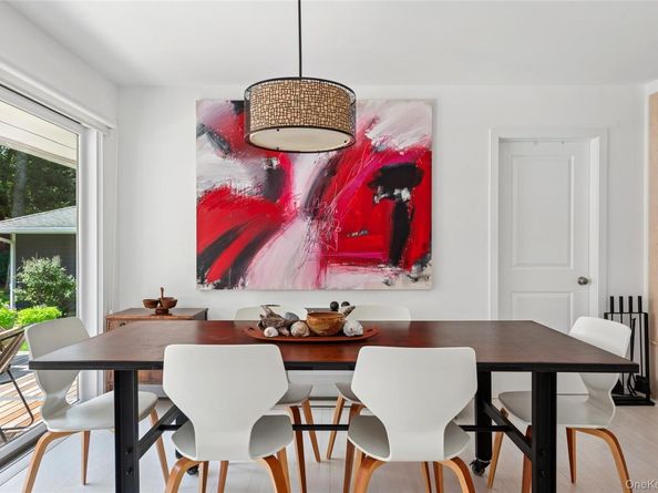 15 Osprey Avenue, East Quogue NY 11942