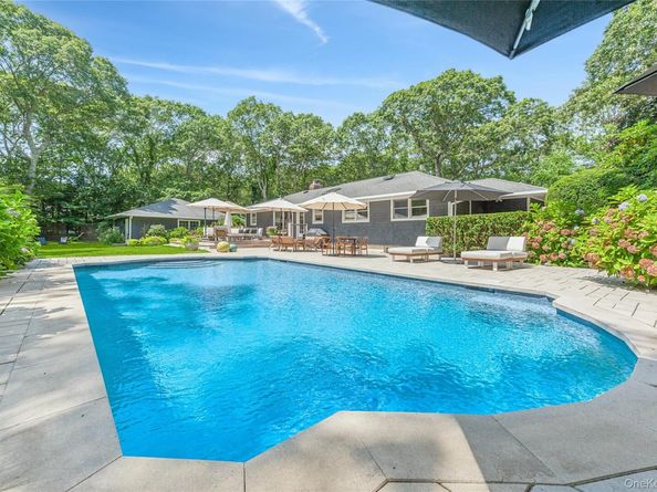 15 Osprey Avenue, East Quogue NY 11942