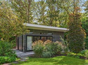 15 Osprey Avenue, East Quogue NY 11942