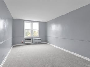 504 Merrick Road 4J, Lynbrook NY 11563