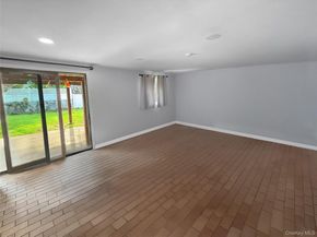 86 Empire Boulevard, Island Park NY 11558