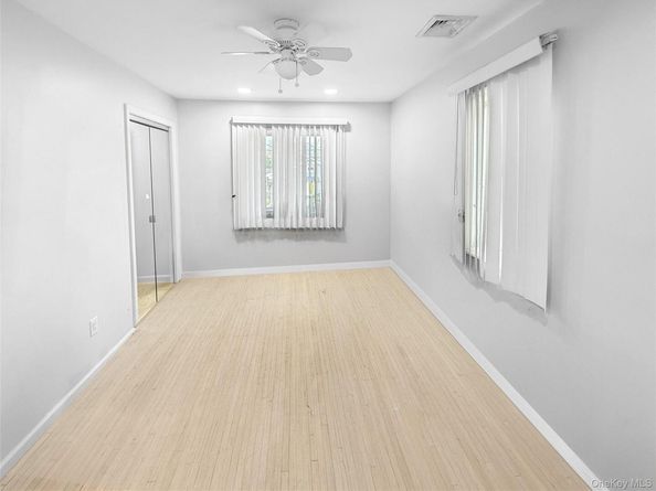 86 Empire Boulevard, Island Park NY 11558