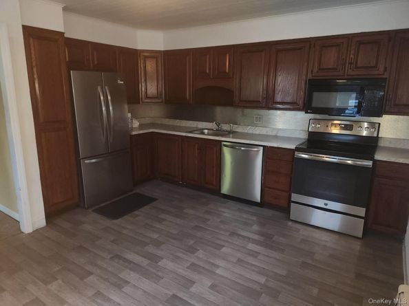 221 Kings Ferry Road, Verplanck NY 10596