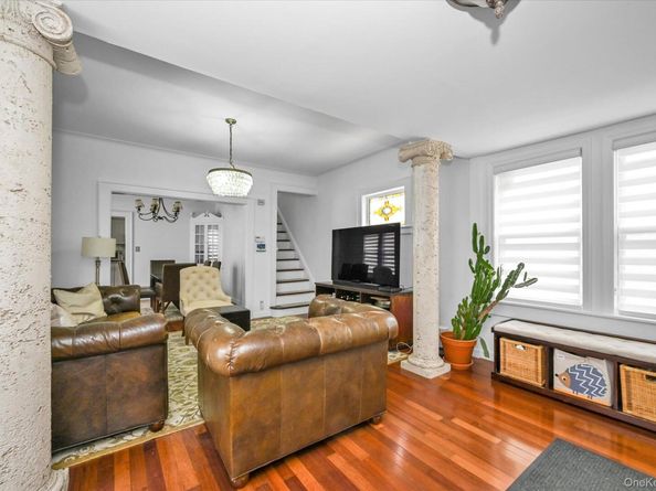 224-11 Edmore Avenue, Queens Village NY 11428