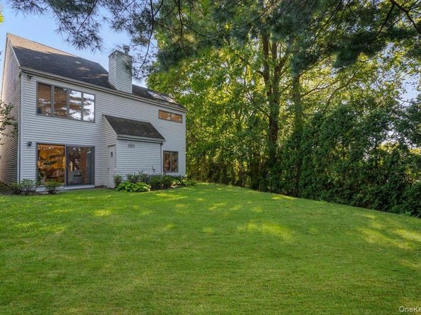 9 Evon Court, Scarsdale NY 10583
