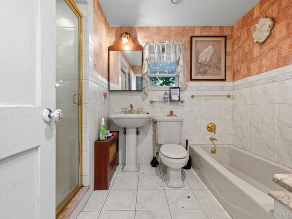 145 Cornwell Avenue, Valley Stream NY 11580