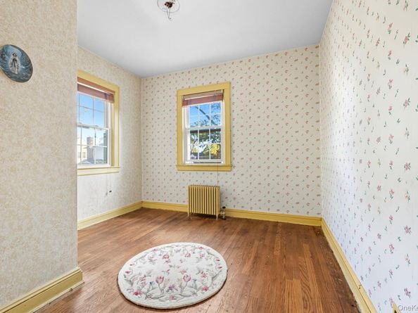 145 Cornwell Avenue, Valley Stream NY 11580