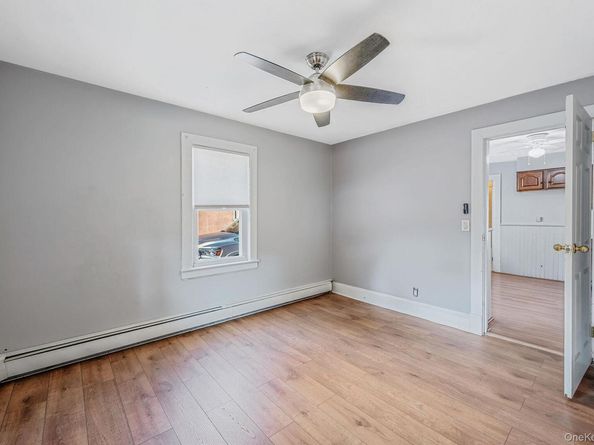 236 Jackson Avenue, Mineola NY 11501