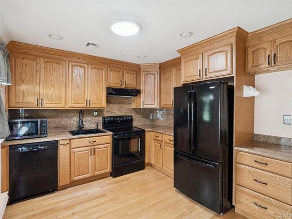 474 Darwen Drive B, Ridge NY 11961