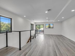 16515 Cross Island Parkway, Whitestone NY 11357