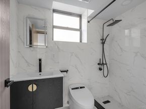 16515 Cross Island Parkway, Whitestone NY 11357