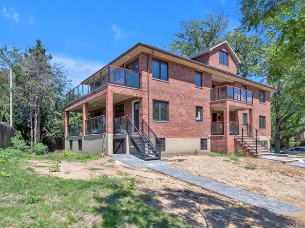 16515 Cross Island Parkway, Whitestone NY 11357