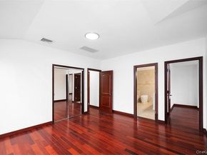 6339 136th Street, Flushing NY 11367