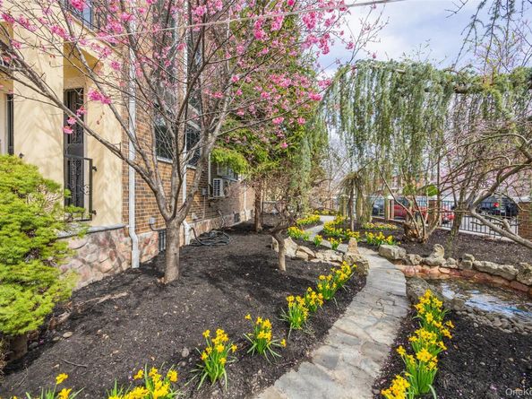 6339 136th Street, Flushing NY 11367