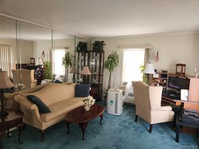 305 Warren Street, Uniondale NY 11553