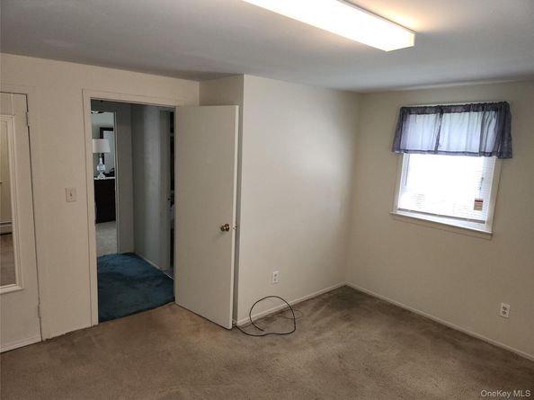 305 Warren Street, Uniondale NY 11553
