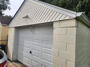 305 Warren Street, Uniondale NY 11553