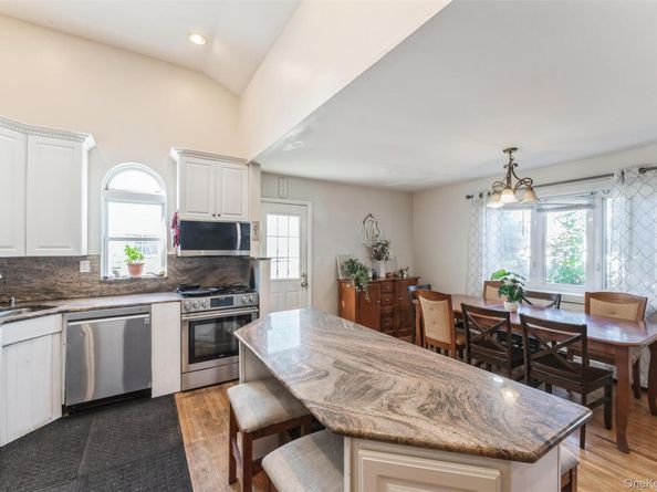 3806 Windsor Drive, Bethpage NY 11714