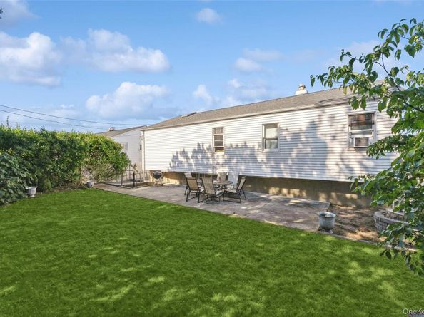 3806 Windsor Drive, Bethpage NY 11714