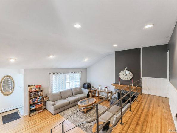 3806 Windsor Drive, Bethpage NY 11714