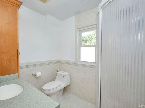 23009 87th Avenue, Queens Village NY 11427