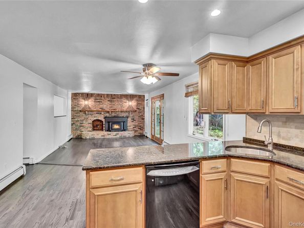 29 Cedar Street, Centereach NY 11720