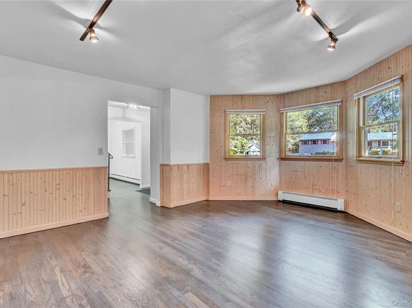 29 Cedar Street, Centereach NY 11720