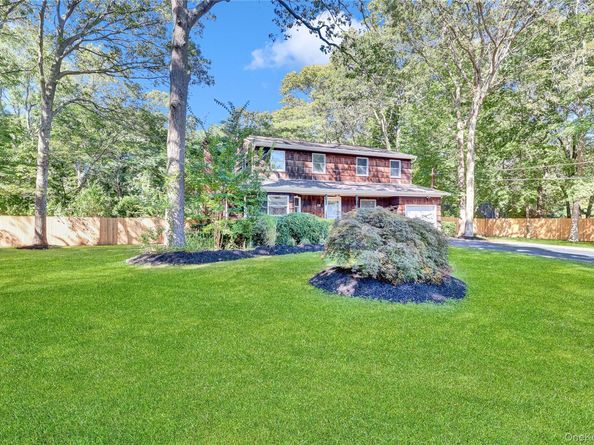 29 Cedar Street, Centereach NY 11720