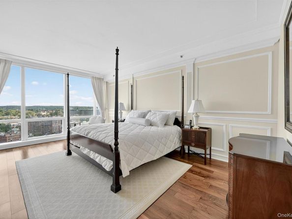 5 Renaissance Square 23C, White Plains NY 10601