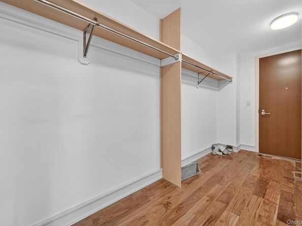 5 Renaissance Square 23C, White Plains NY 10601