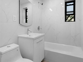 25-10 31st Avenue 2M, Astoria NY 11106