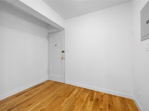 25-10 31st Avenue 2M, Astoria NY 11106
