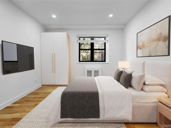 25-10 31st Avenue 2M, Astoria NY 11106