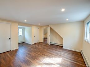 40 Center Street, Ronkonkoma NY 11779