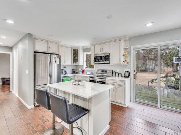 20 Marlon Avenue, Bethpage NY 11714