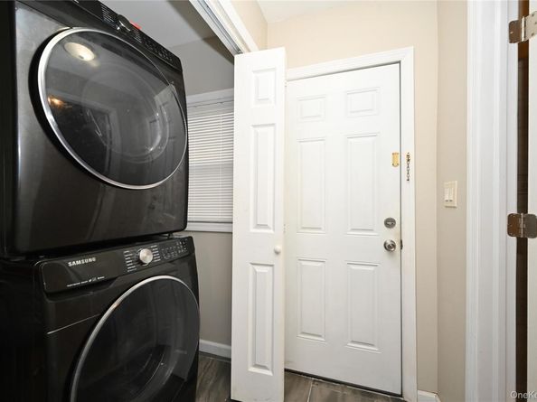 10 Pinebrook Avenue, West Hempstead NY 11552