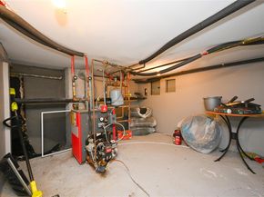 10 Pinebrook Avenue, West Hempstead NY 11552