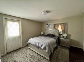 10 Pinebrook Avenue, West Hempstead NY 11552