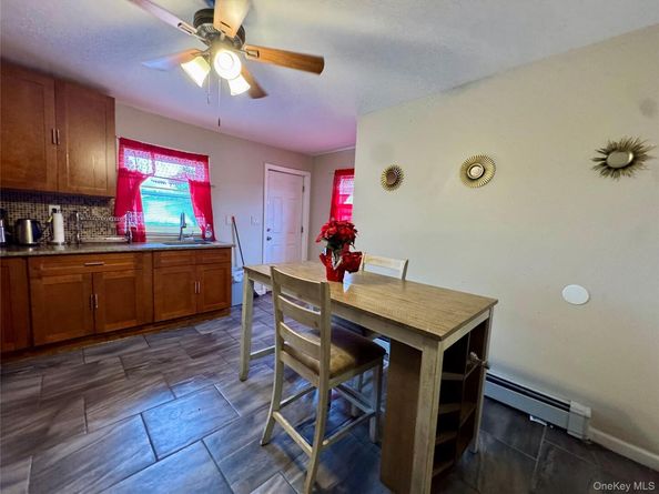 10 Pinebrook Avenue, West Hempstead NY 11552
