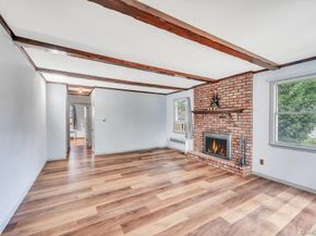 167 Officials Avenue, Holbrook NY 11741